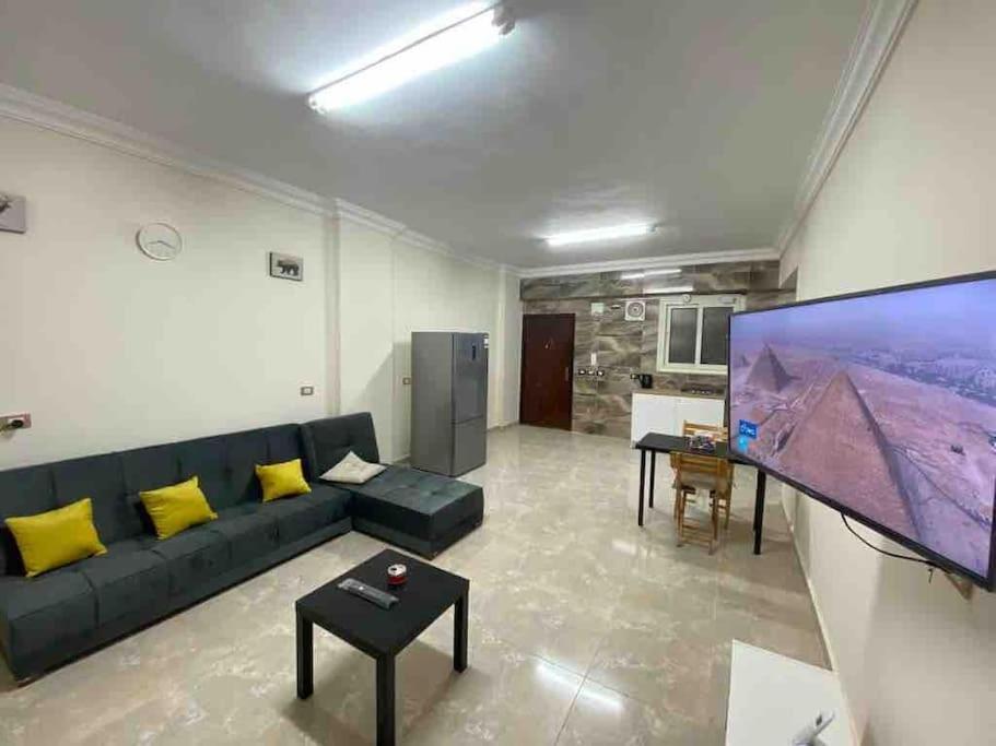 New Luxury In Luxury Basement * Cairo